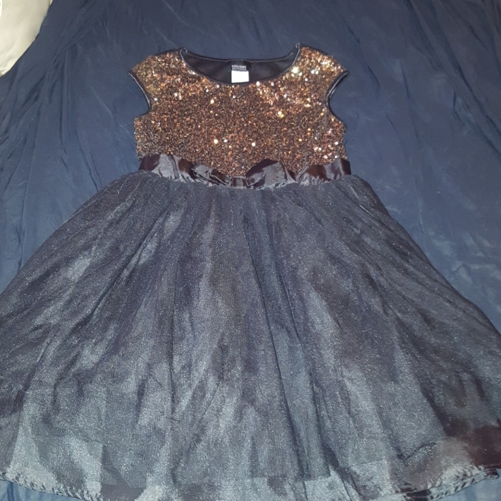 Girls dress
